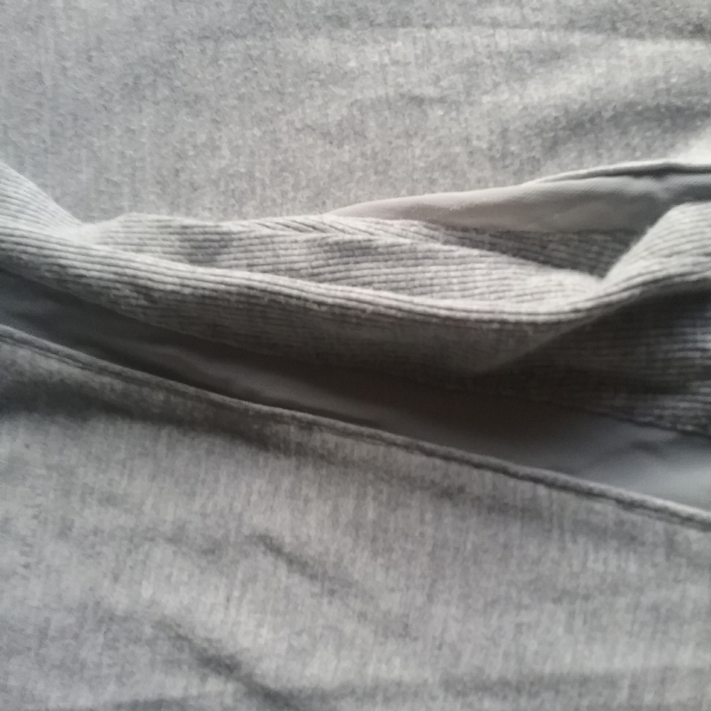 Yogalicious Split Back Hoodie - Picture 5 of 9